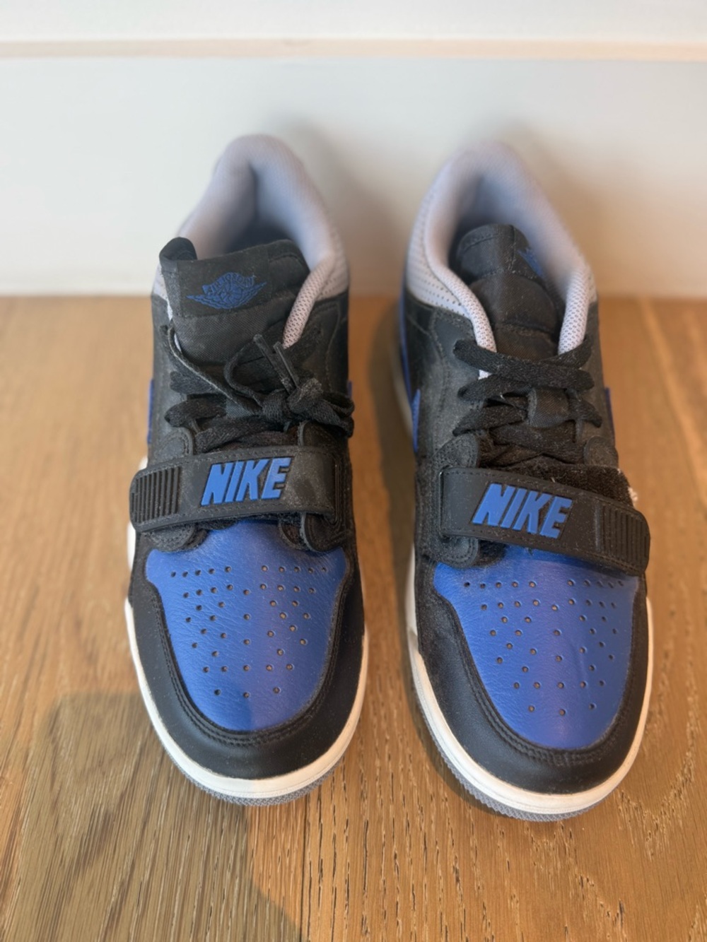 Nike Kids Low-Top Sneakers in Black and Royal Blue with Strap